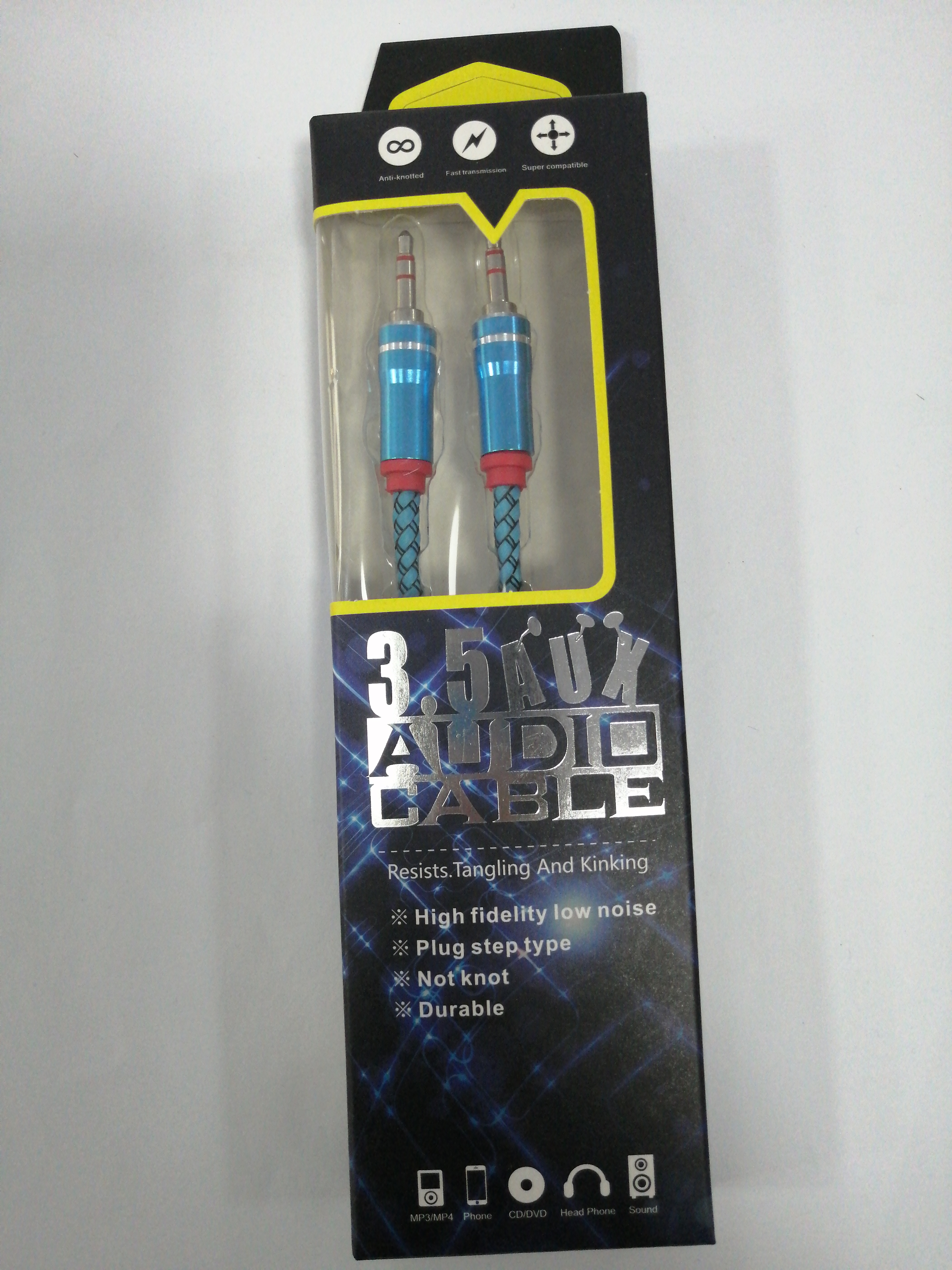 CABLES Y ADAPTADORES ESPECIALES